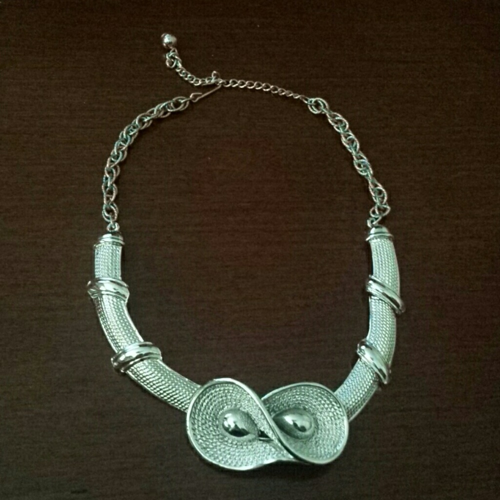 Fashion jewelry necklace💜